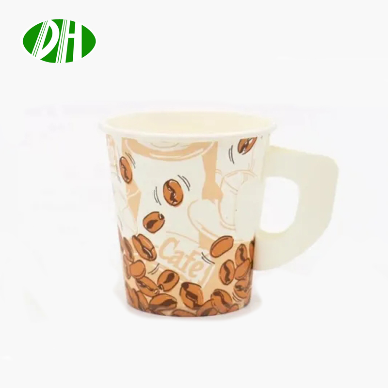Paper cup with handle